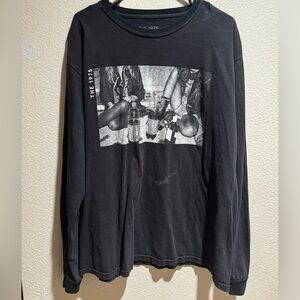 The 1975 band tee shirt